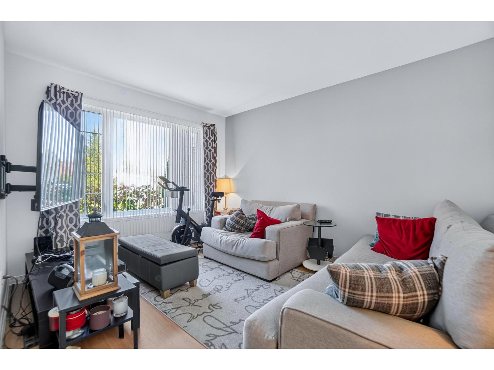 41 Rue De La Rive Property Photo 3
