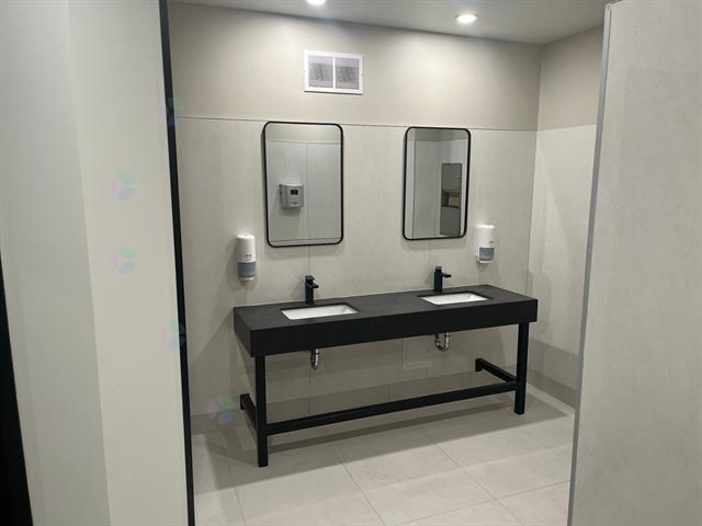 1255 Boul. Laird, #333 Property Photo 10
