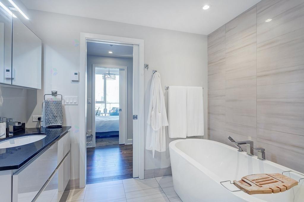1310 Boul. René-lévesque O., #904 Property Photo 18