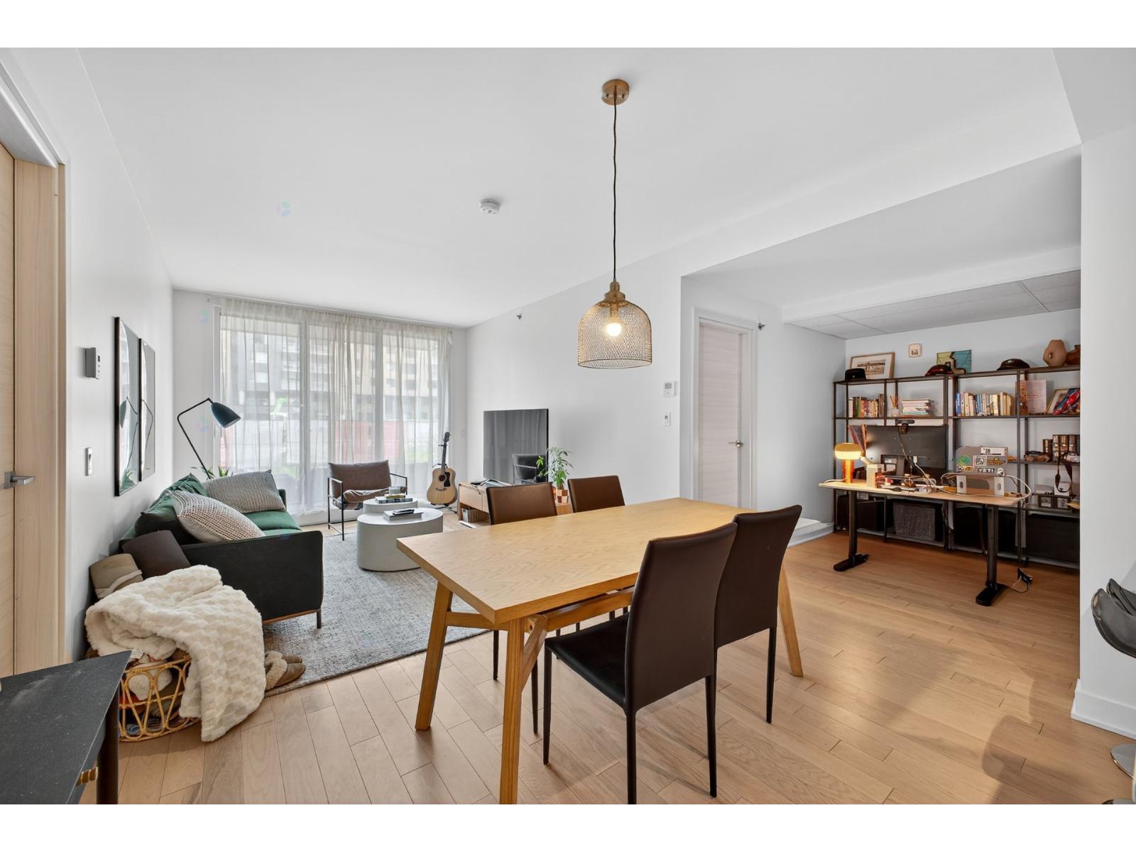 315 Rue Richmond, #113