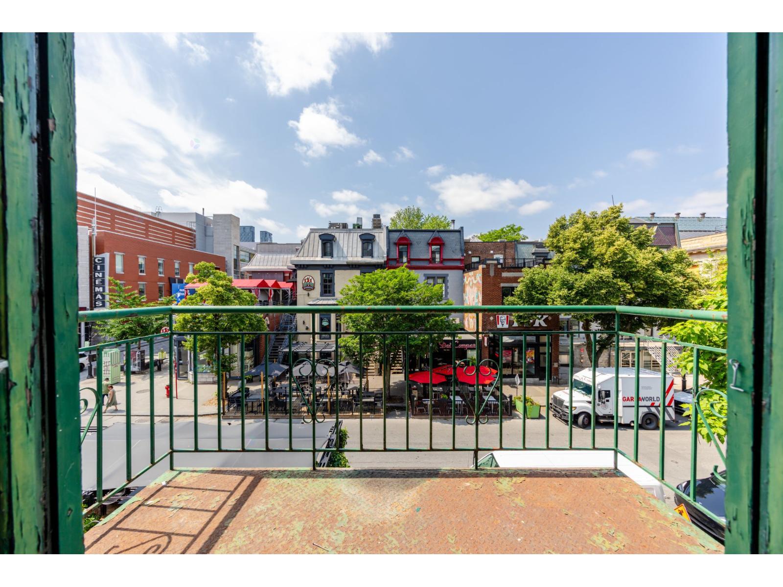 1659 Rue St-Denis