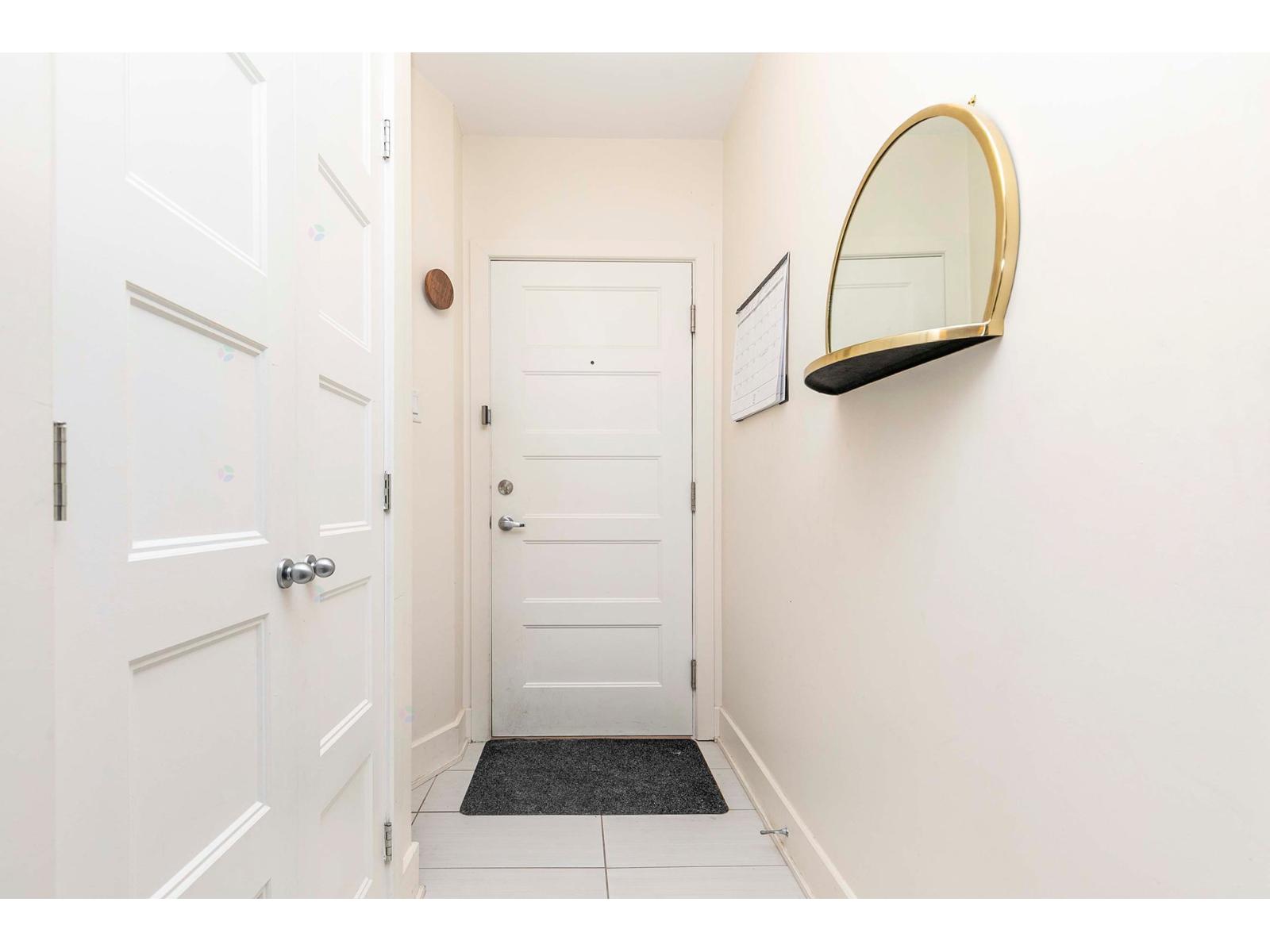 1216 Rue St-hubert, #7 Property Photo 4