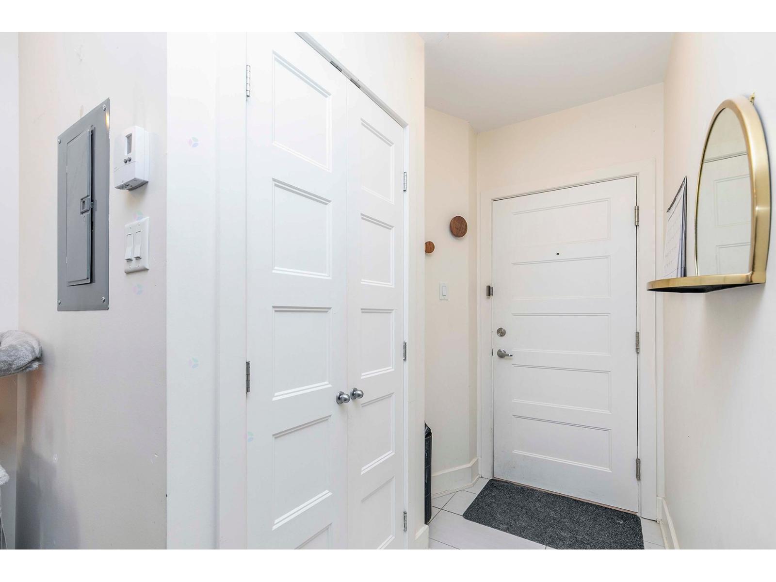 1216 Rue St-hubert, #7 Property Photo 30