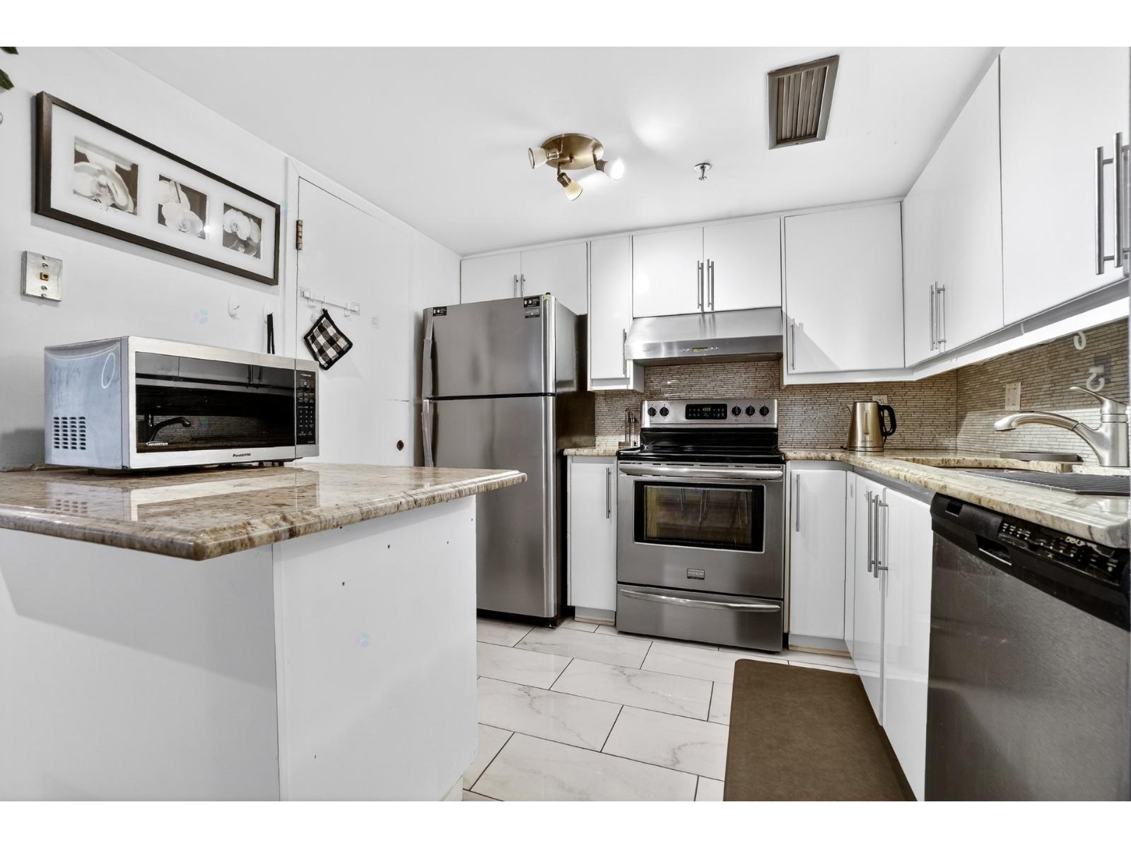 1625 Av. Lincoln, #1805 Property Photo 7