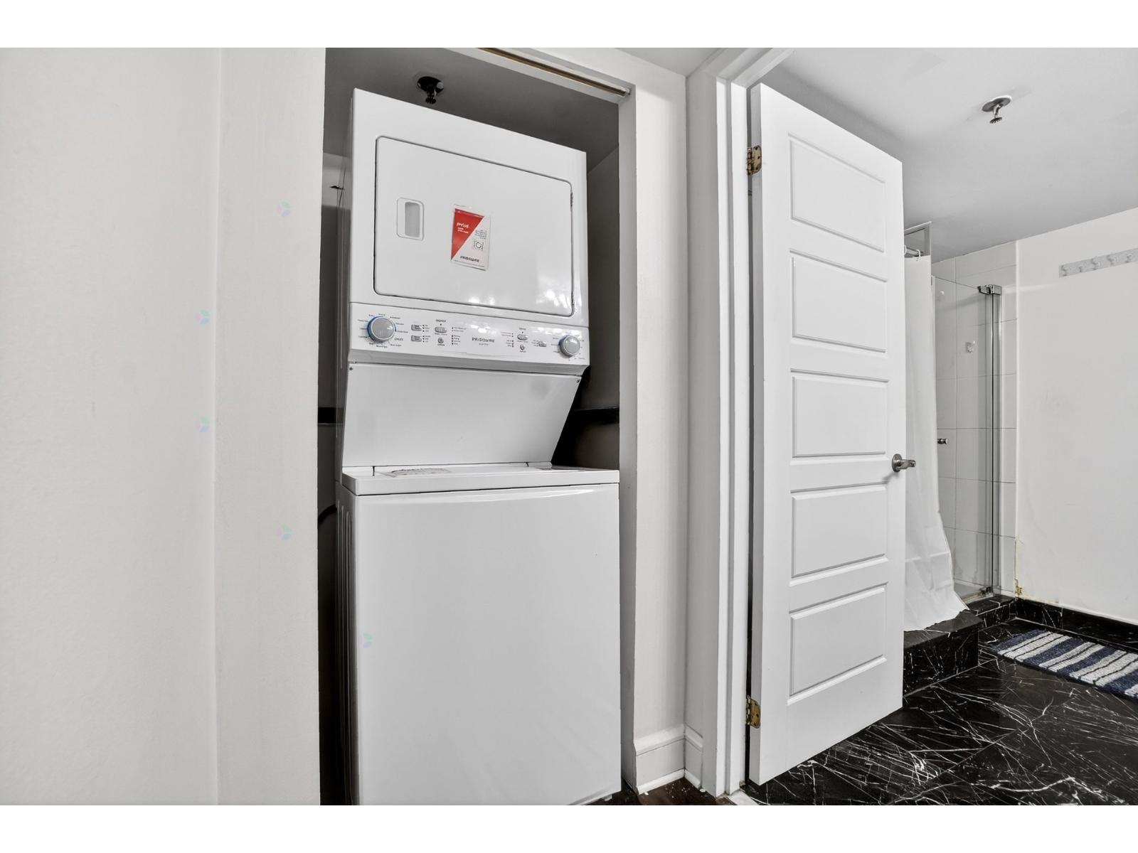 1625 Av. Lincoln, #1805 Property Photo 13