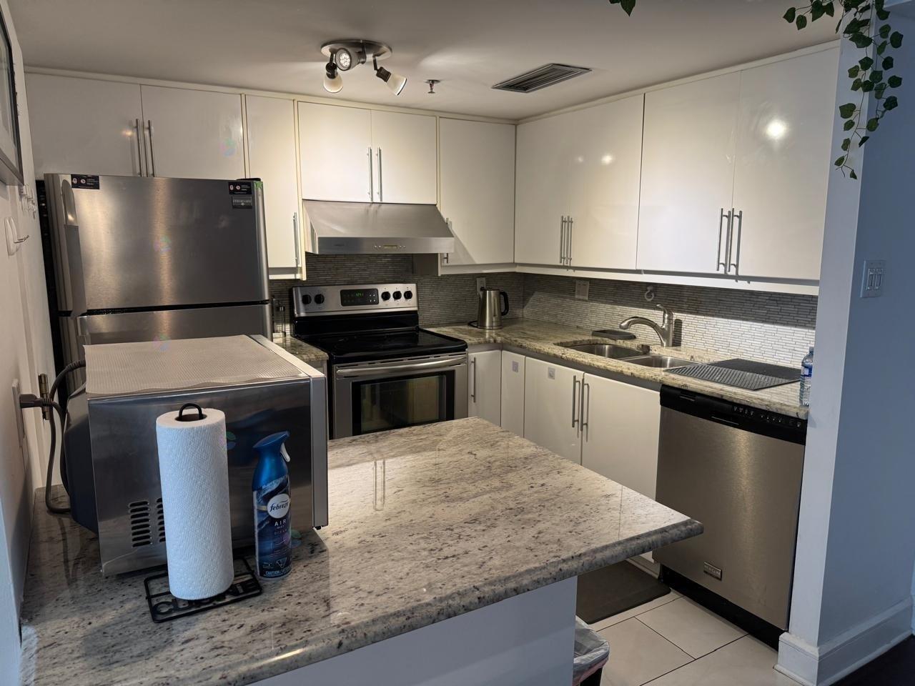 1625 Av. Lincoln, #1805 Property Photo 15