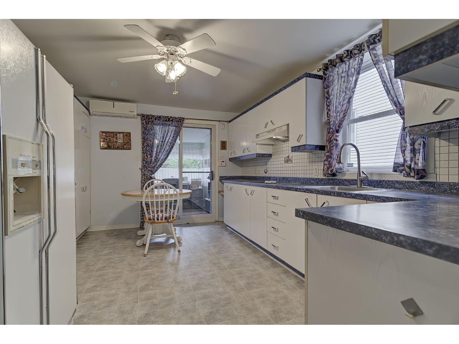 17 Rue Hertel Property Photo 7