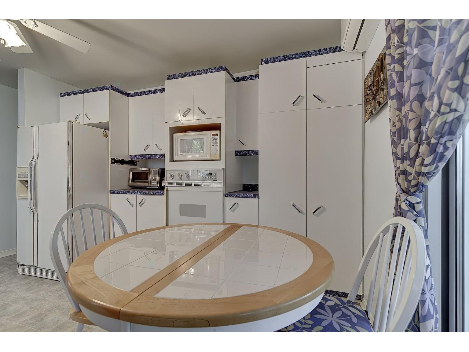 17 Rue Hertel Property Photo 11