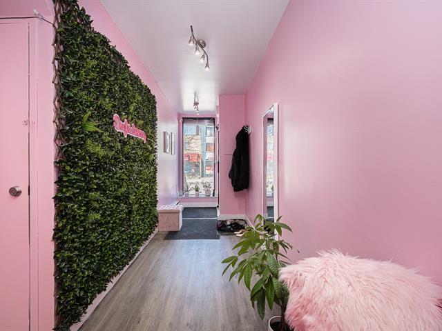 3398-3402 Rue Jean-talon E. Property Photo 17