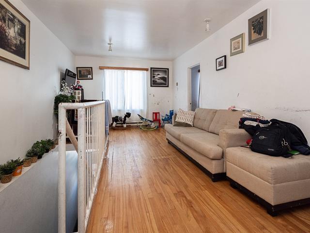 3398-3402 Rue Jean-talon E. Property Photo 23