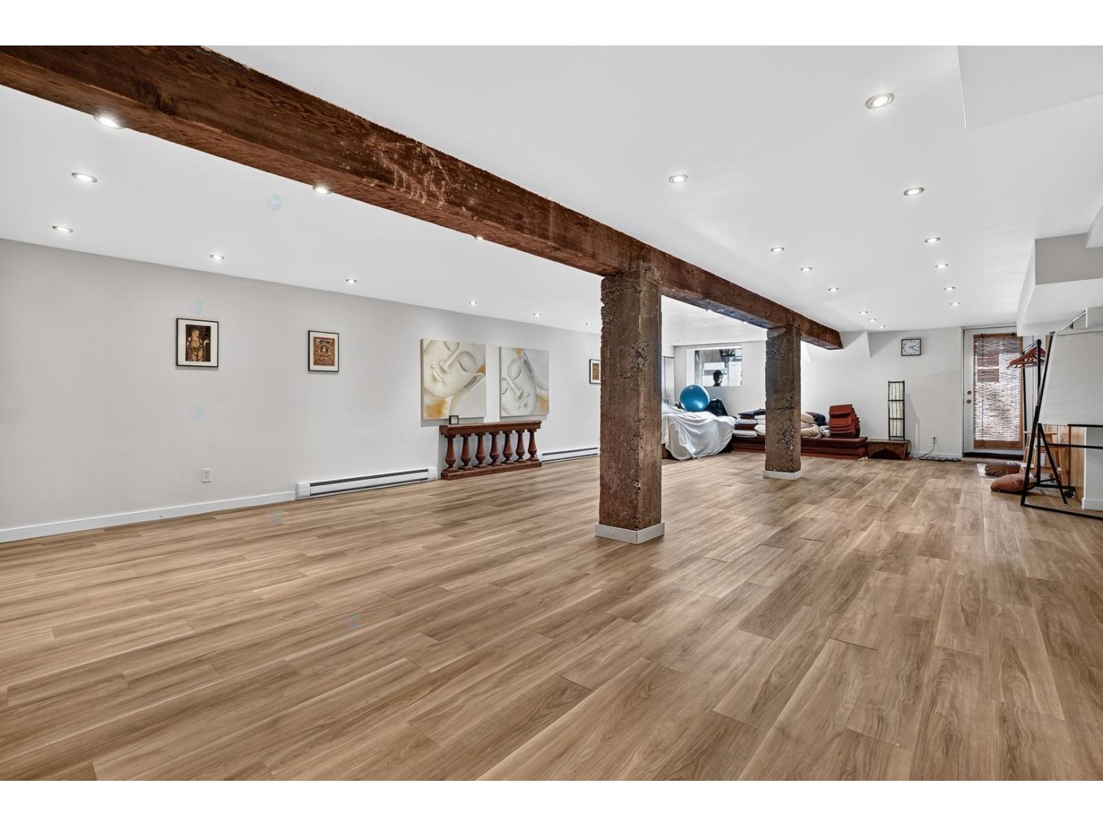 5244 Rue St-urbain Property Photo 16