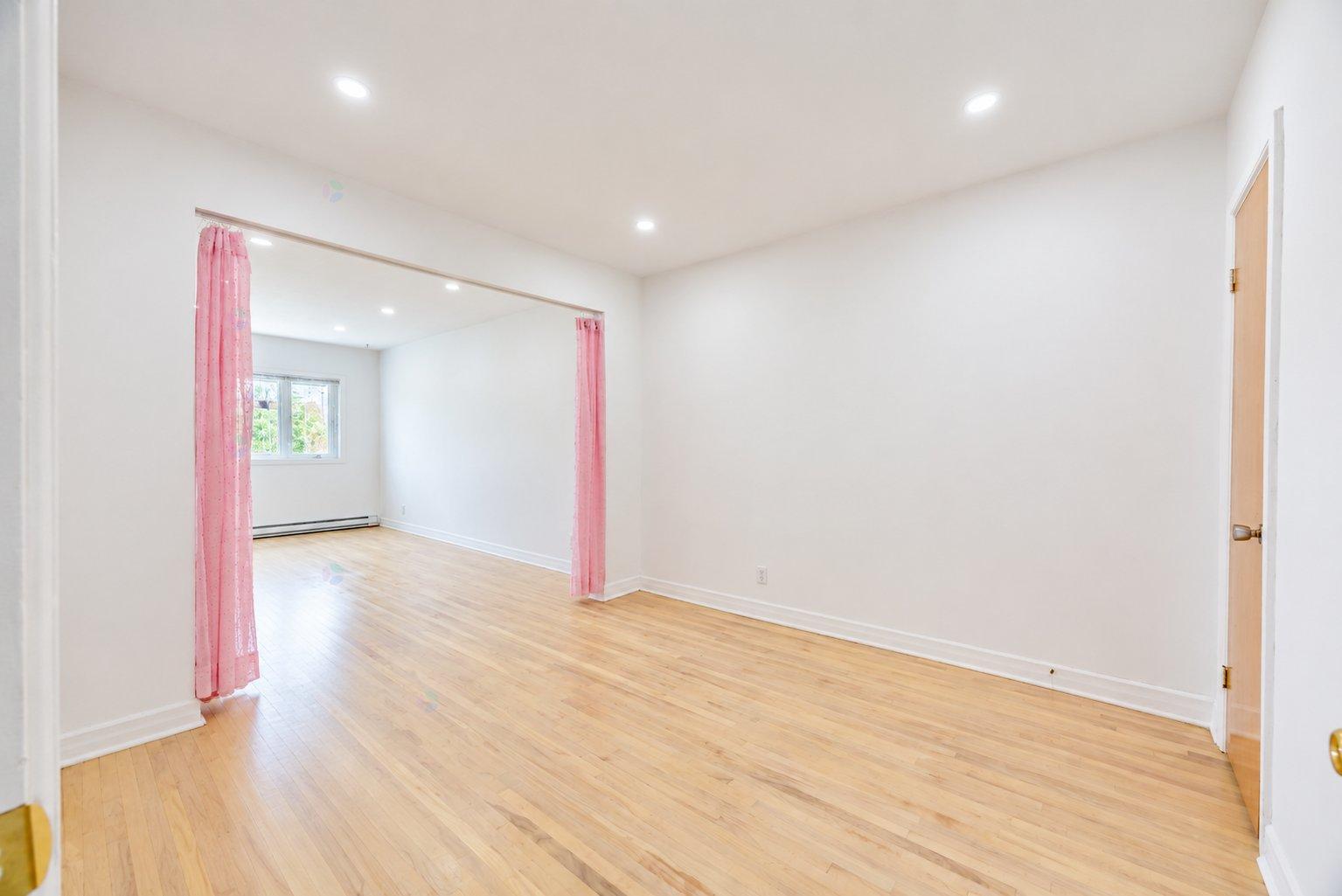 7157 Rue D'aragon Property Photo 6