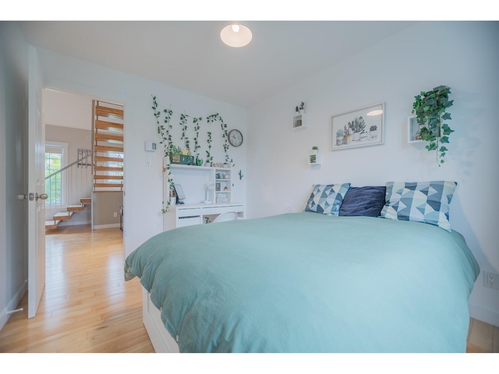33 Rue Jutras Property Photo 17
