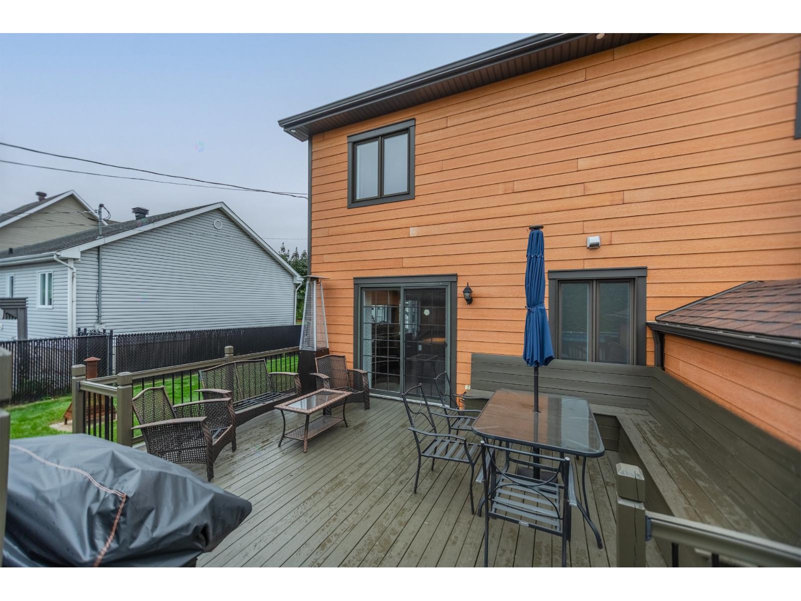 33 Rue Jutras Property Photo 40
