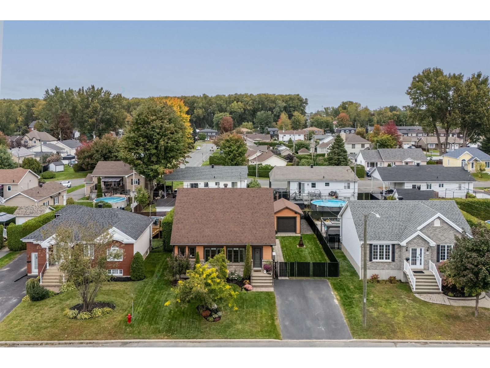 33 Rue Jutras Property Photo 44