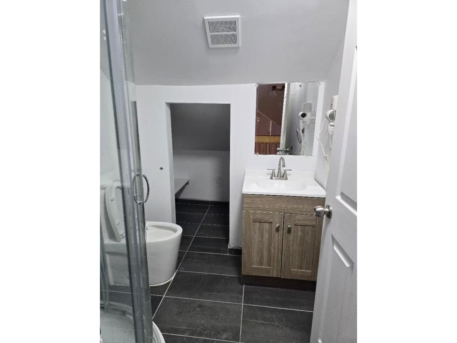 516 Ch. Des Prairies Property Photo 12
