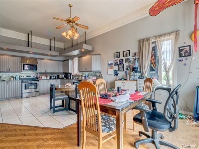 174-174b Rue Adélaïde Property Photo 4