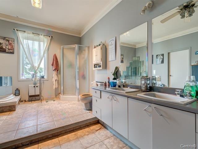174-174b Rue Adélaïde Property Photo 8