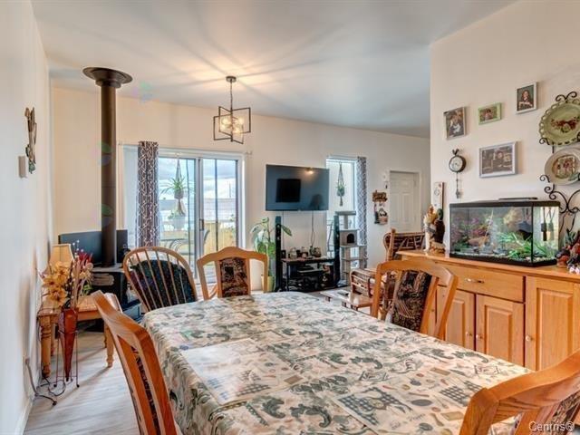 174-174b Rue Adélaïde Property Photo 22