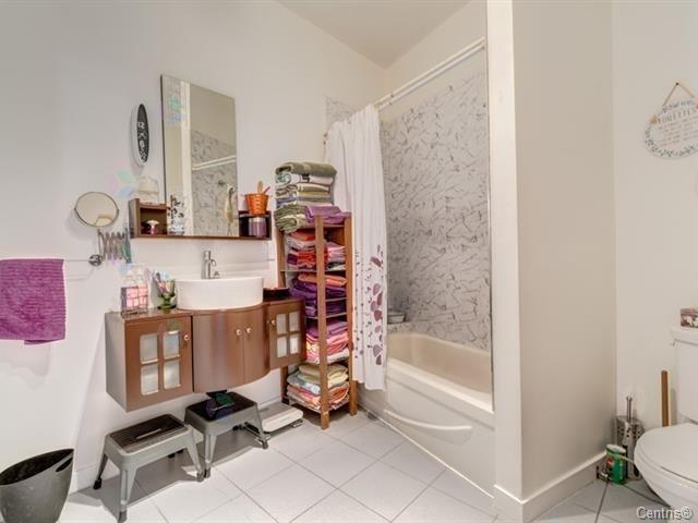 174-174b Rue Adélaïde Property Photo 26