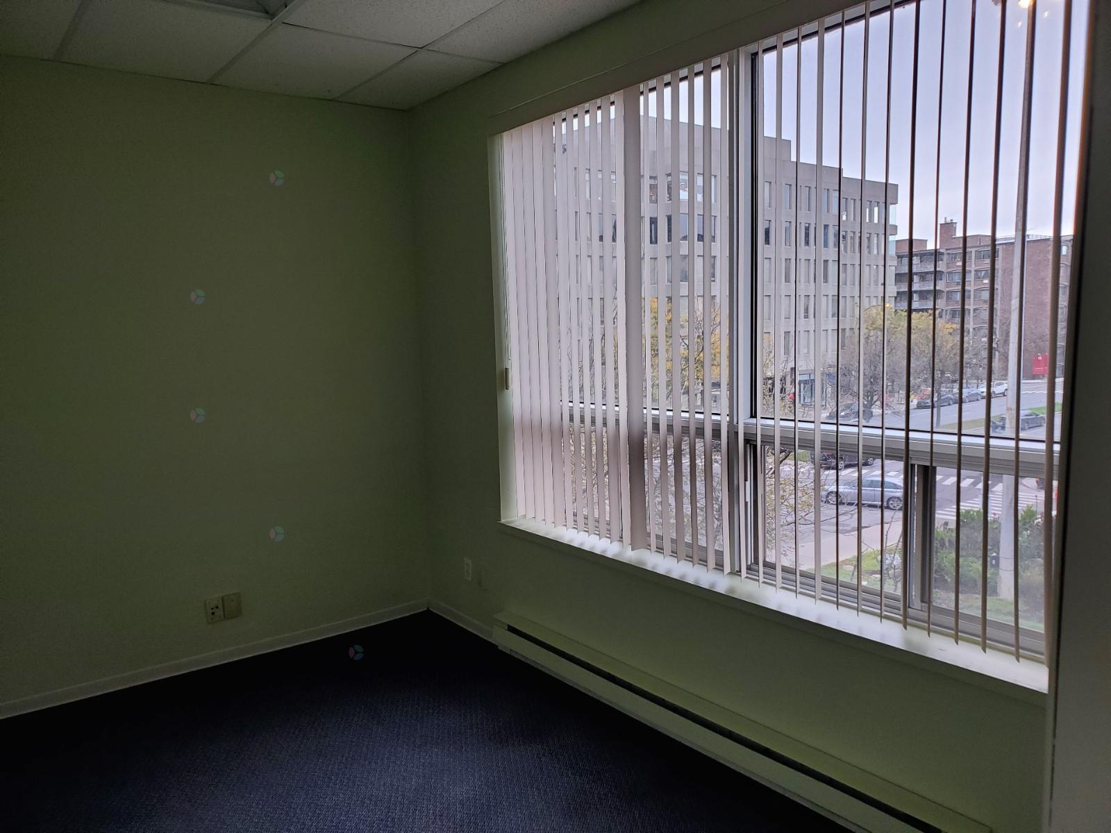 5050-5060 Ch. De La Côte-des-neiges Property Photo 10