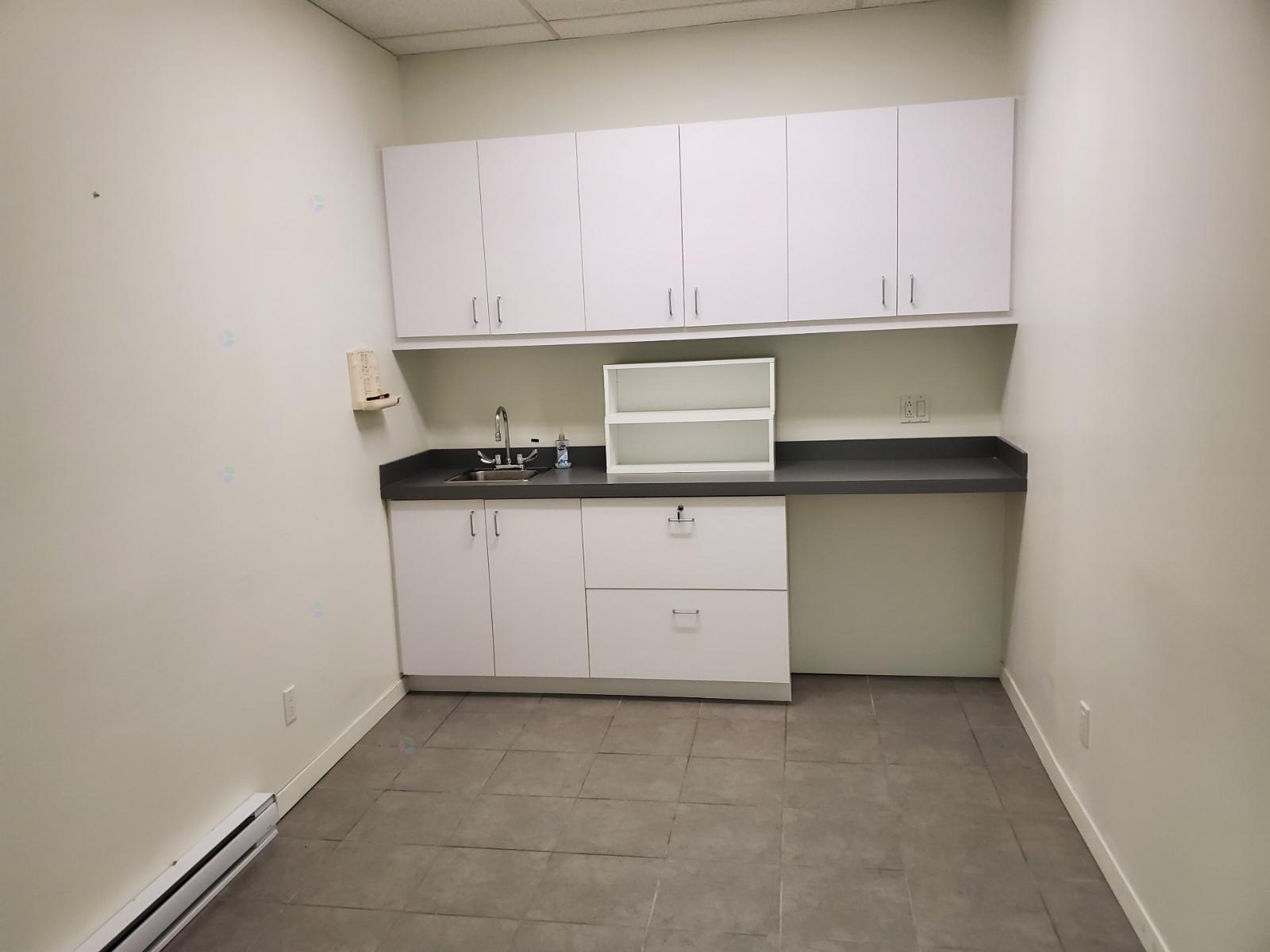 5050-5060 Ch. De La Côte-des-neiges Property Photo 22