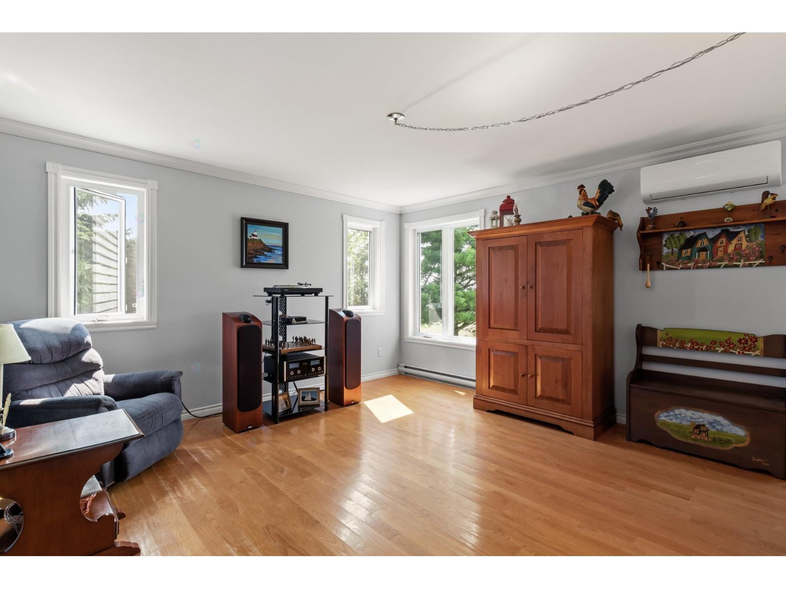 2658 Rue Bernier Property Photo 11