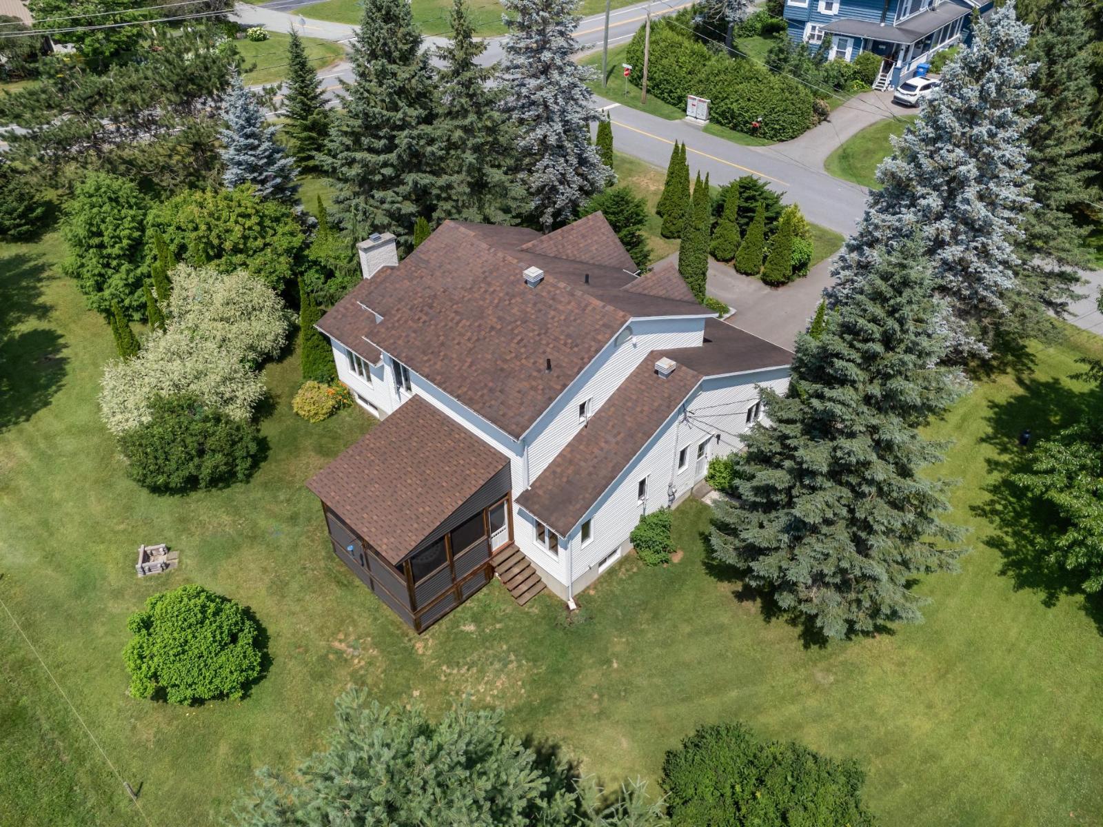 2658 Rue Bernier Property Photo 43
