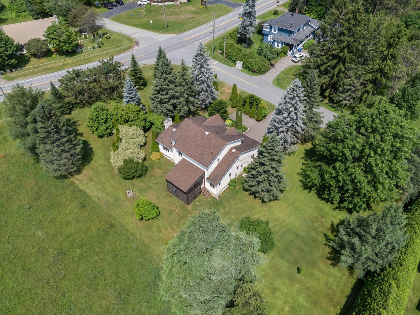 2658 Rue Bernier Property Photo 44
