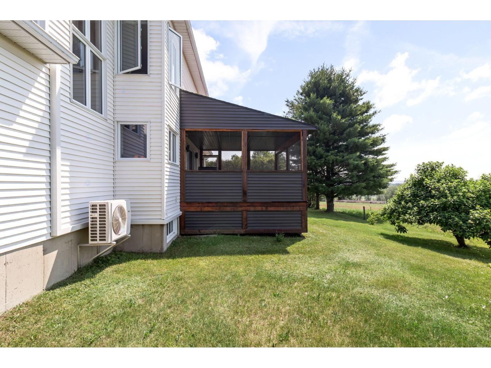 2658 Rue Bernier Property Photo 49