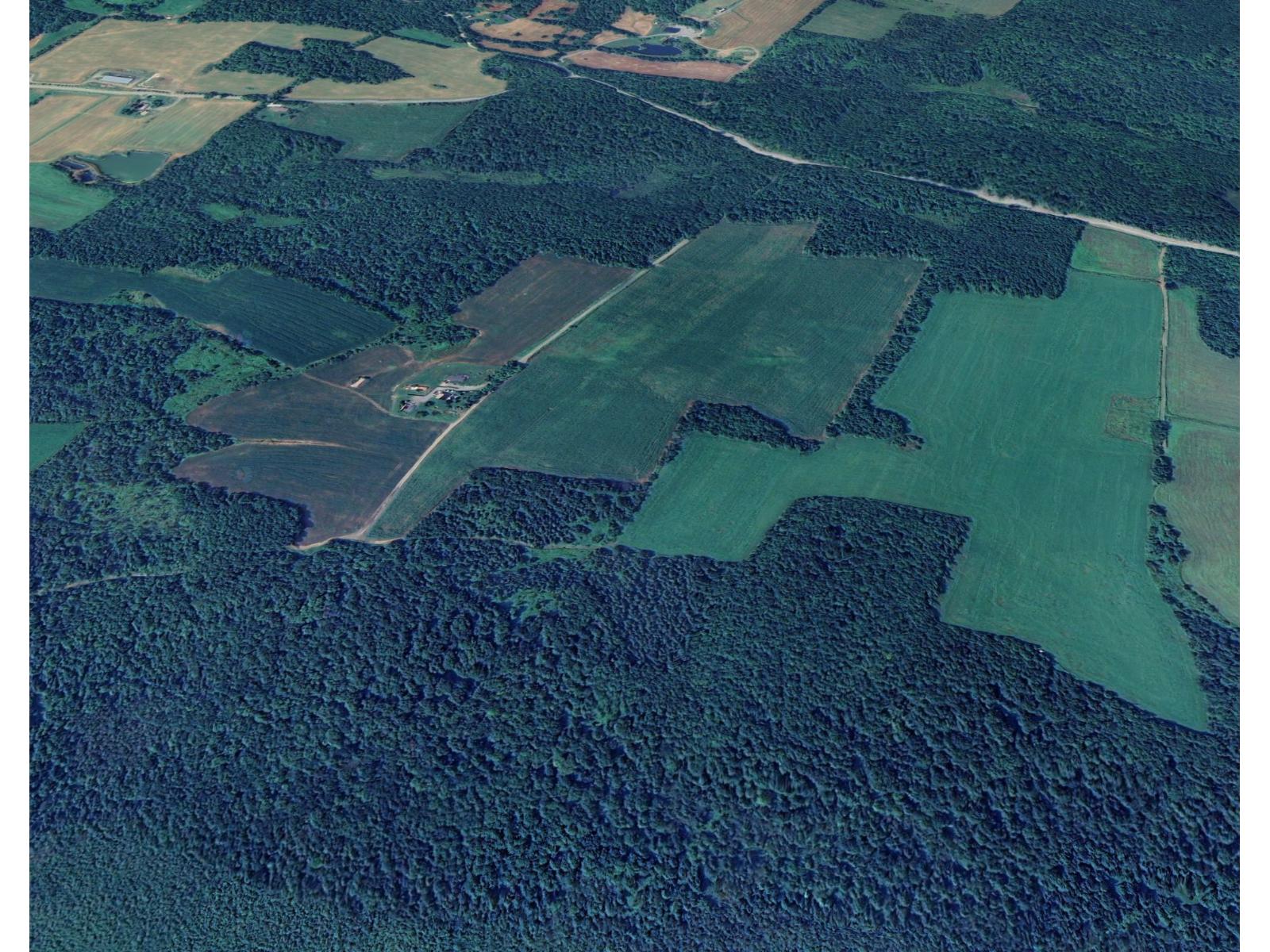 7230z Ch. Roberge Property Photo 3