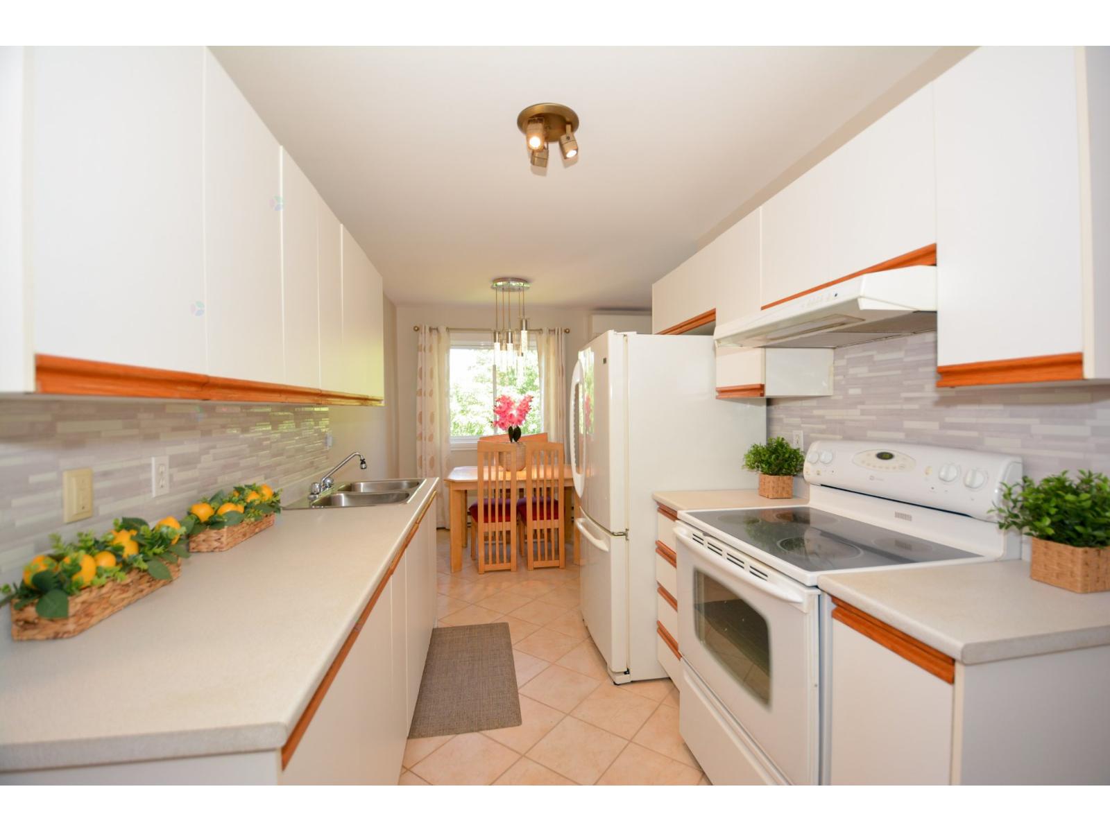 6120 Rue Lise-charbonneau, #402 Property Photo 8
