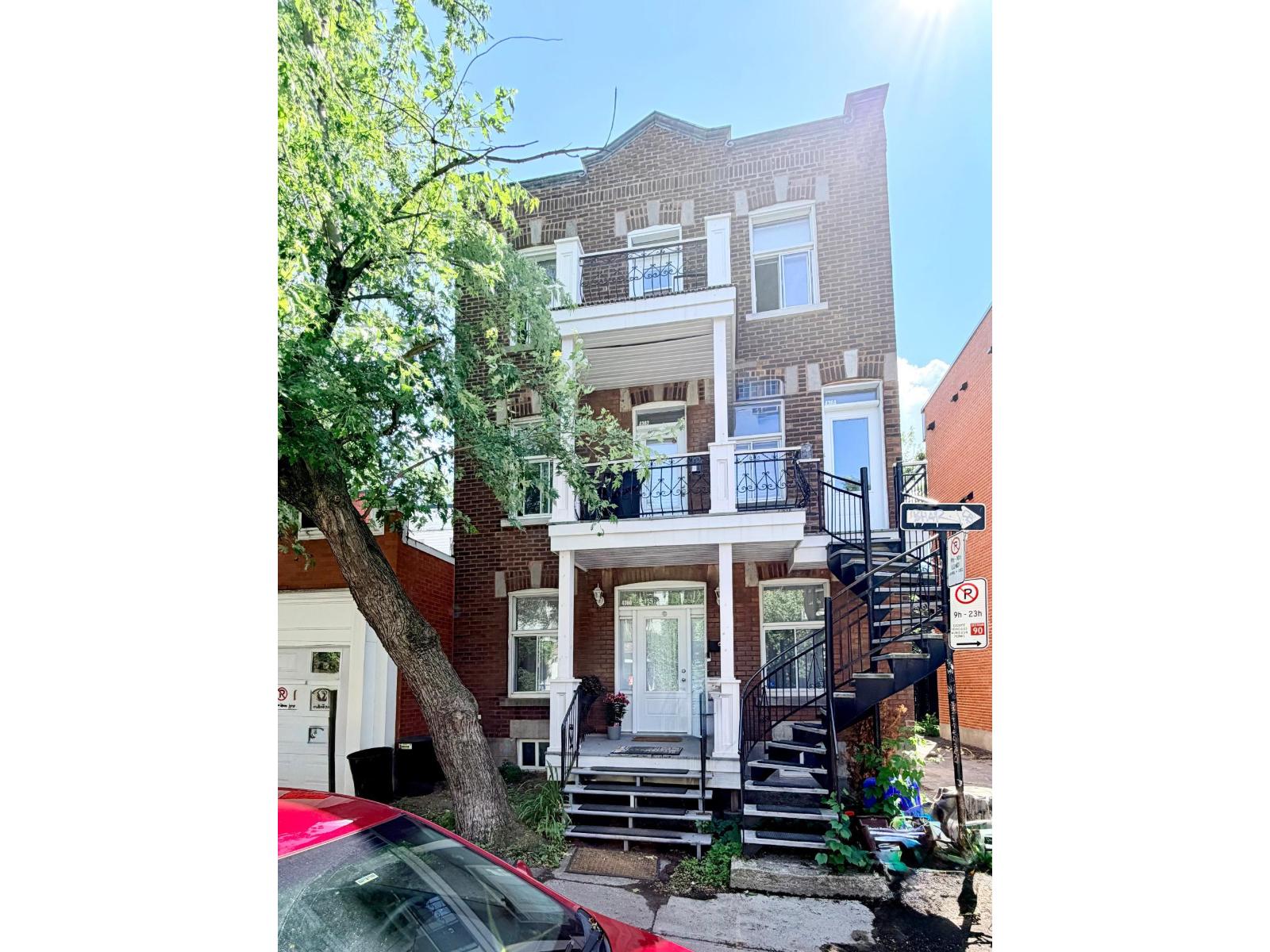 4362 Rue De Bordeaux Property Photo 1