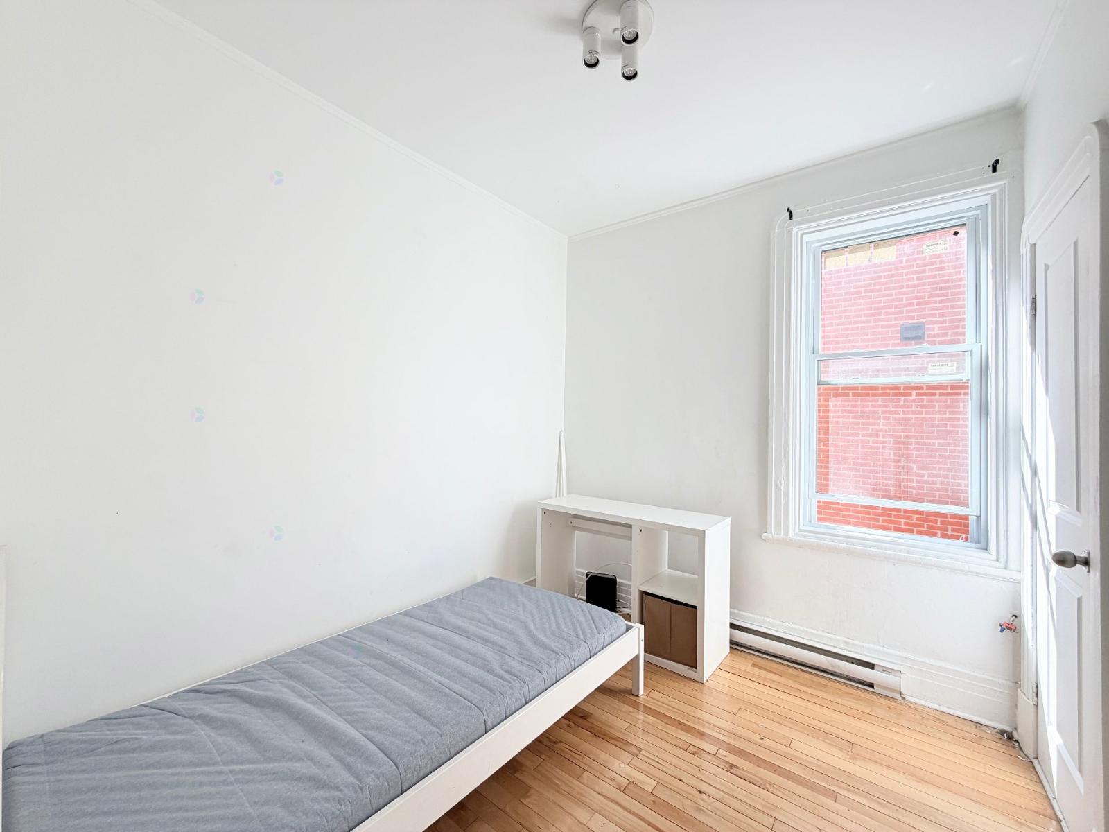 4362 Rue De Bordeaux Property Photo 9