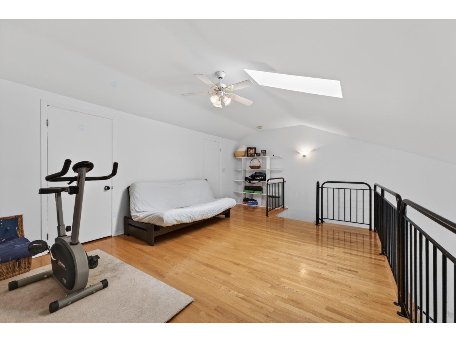 3385 Rue J.-a.-descarries Property Photo 15