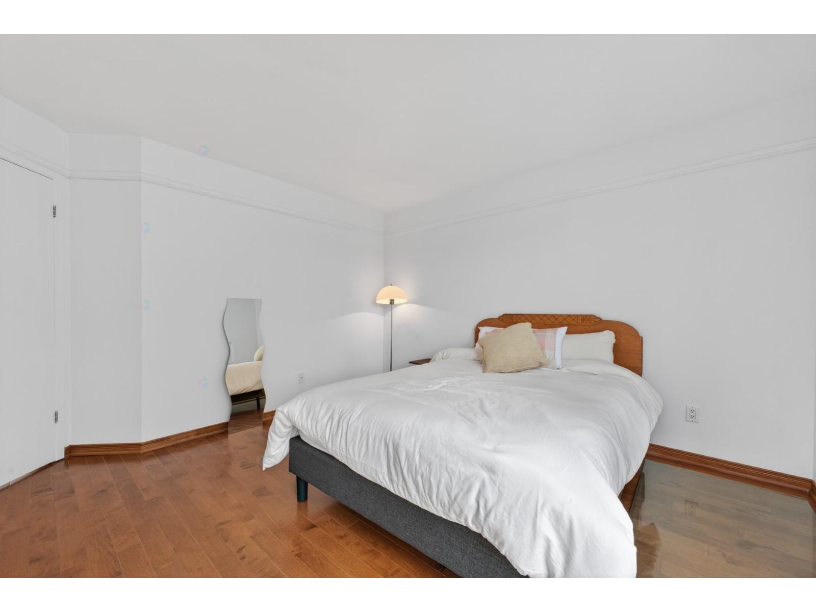 3385 Rue J.-a.-descarries Property Photo 19