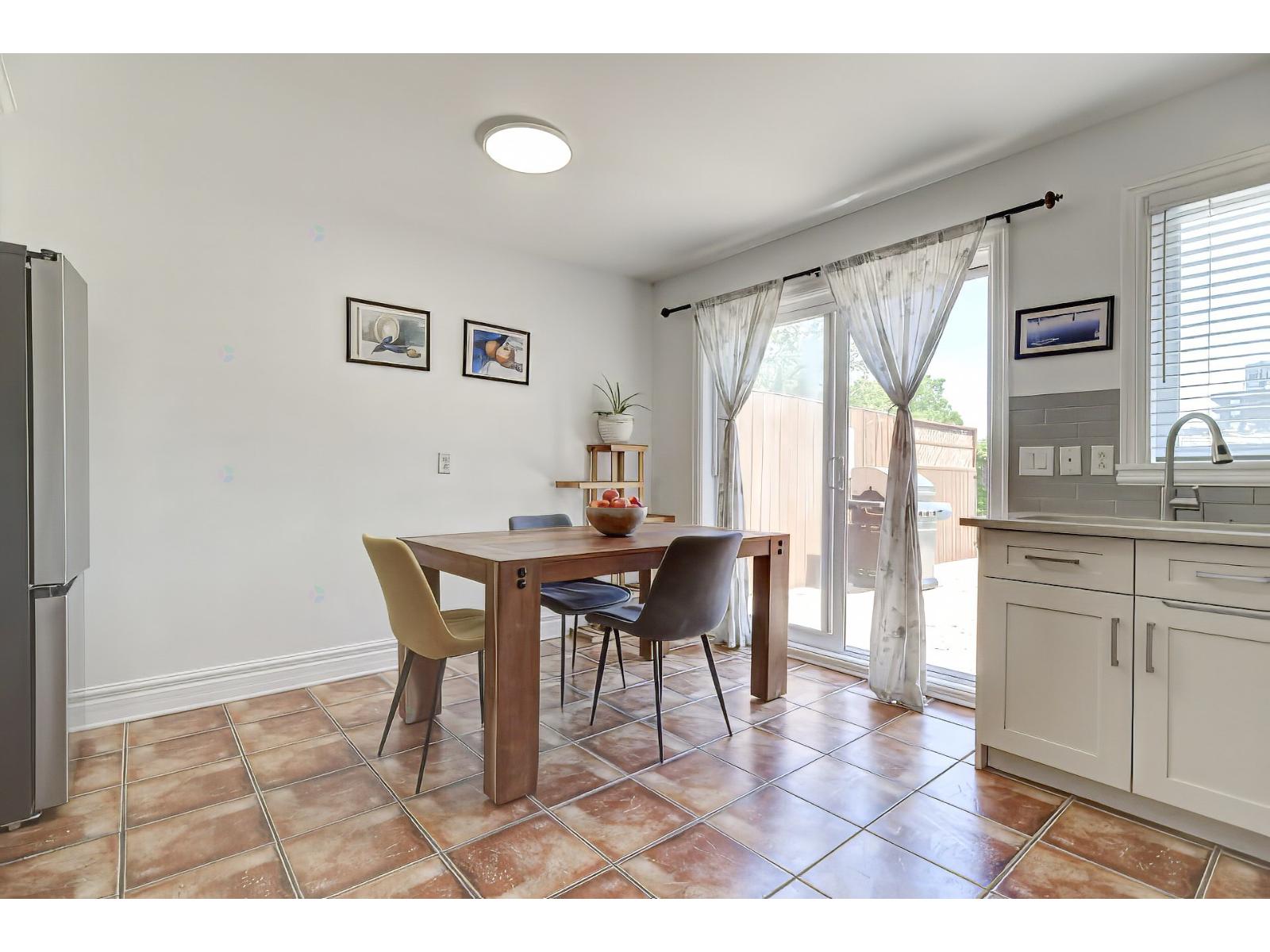 6220z Boul. Pie-ix Property Photo 10