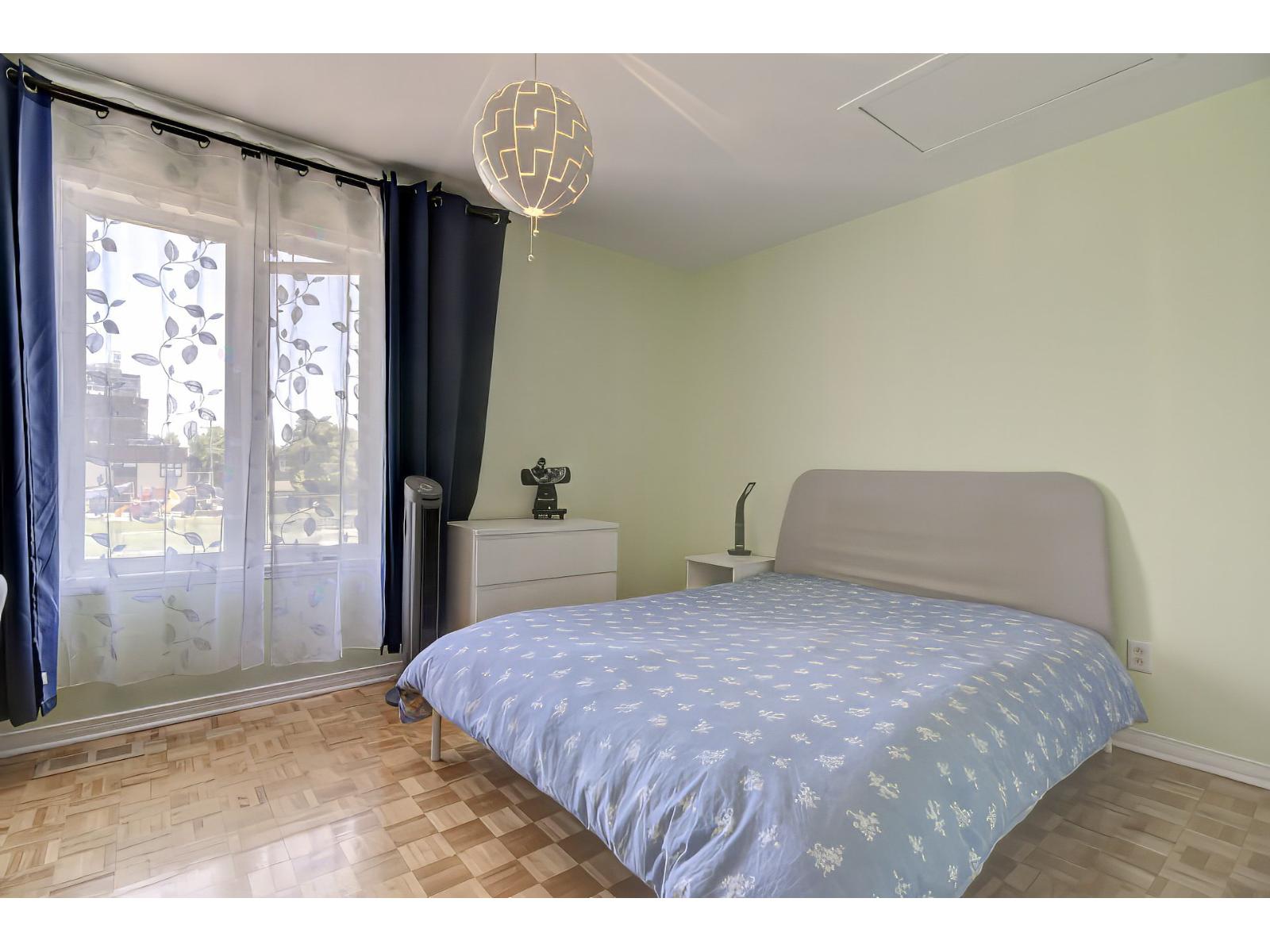 6220z Boul. Pie-ix Property Photo 21