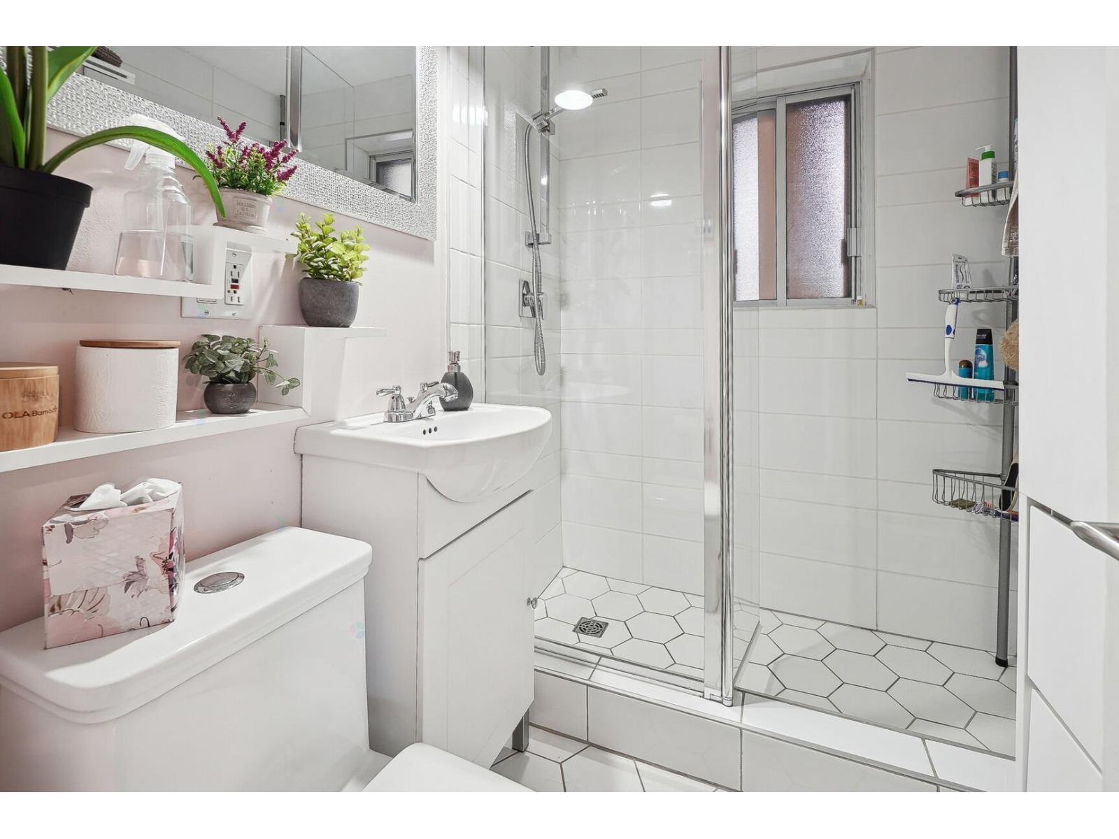 6680 19e Avenue, #a Property Photo 15