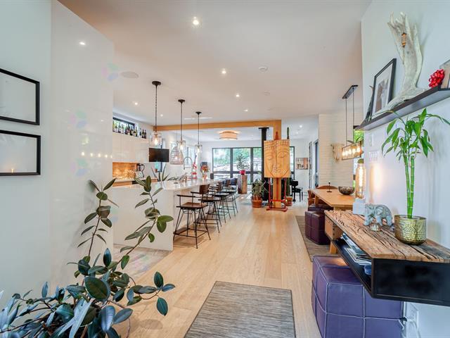 59 Rue De La Montagne Property Photo 8