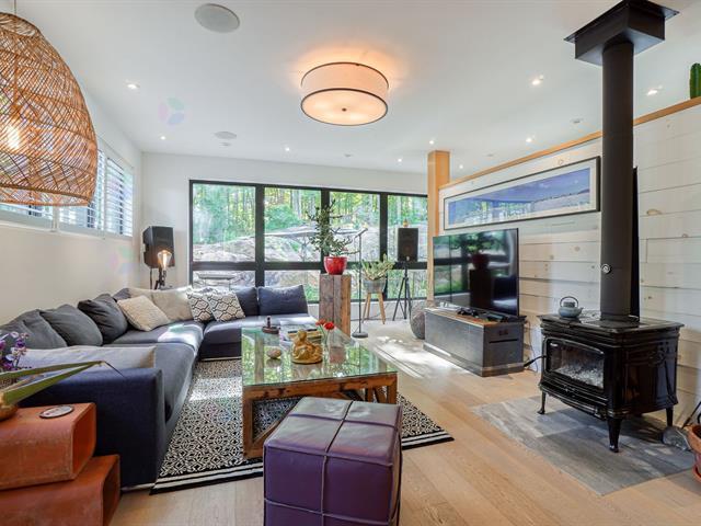 59 Rue De La Montagne Property Photo 13