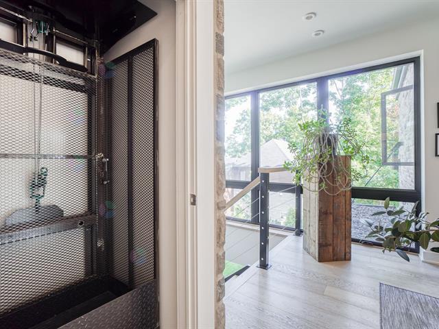 59 Rue De La Montagne Property Photo 15