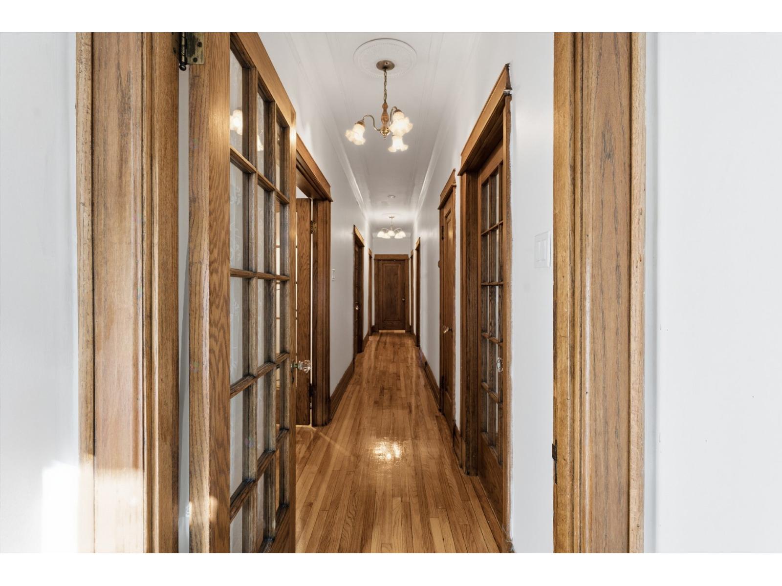 3439 Av. Walkley Property Photo 2