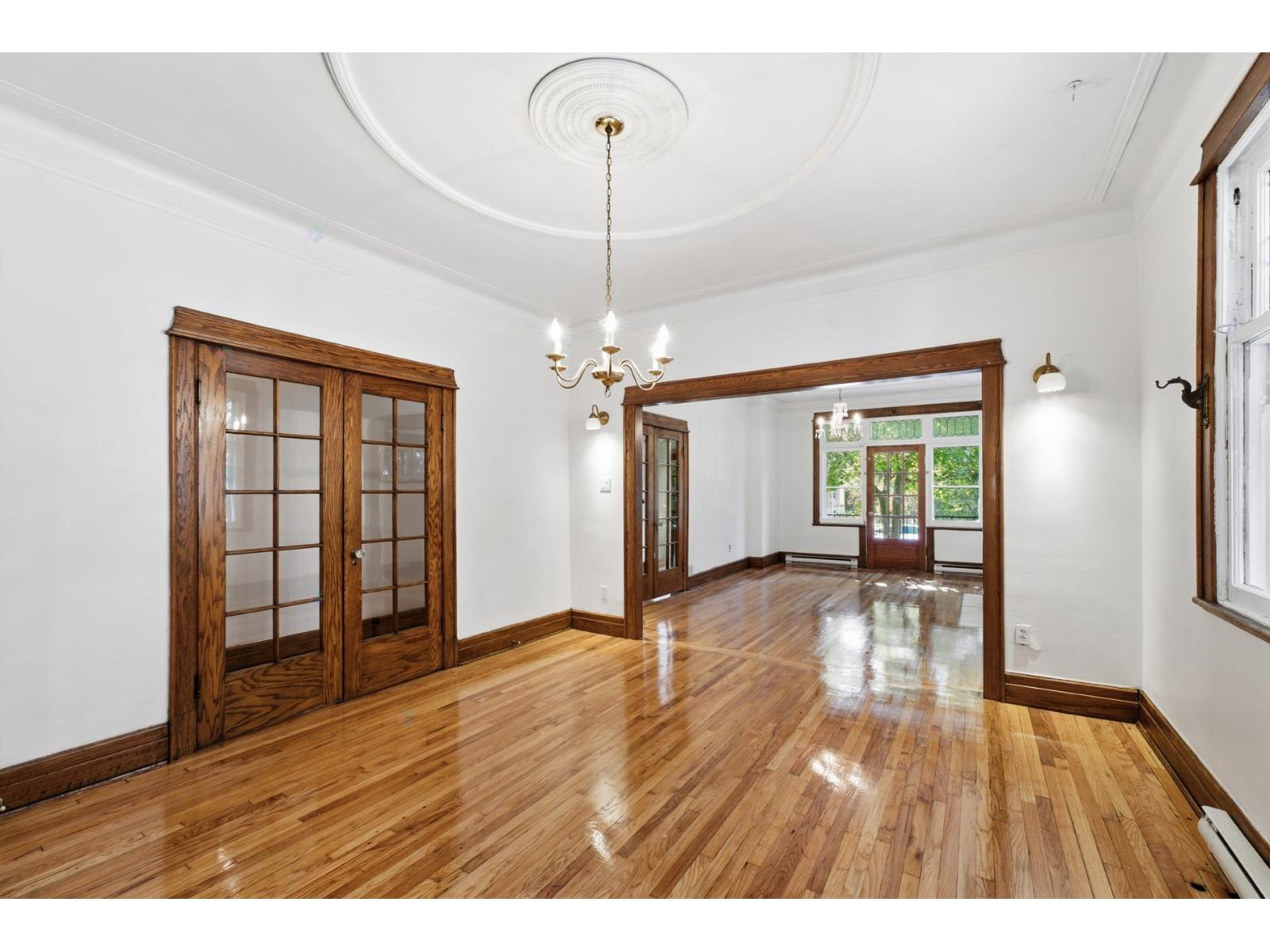 3439 Av. Walkley Property Photo 5
