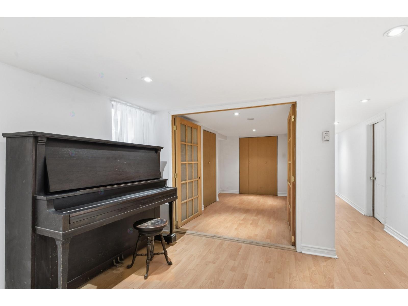 3439 Av. Walkley Property Photo 17