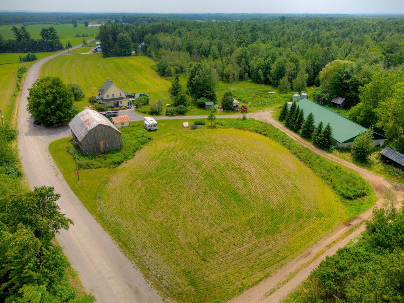 1336 Ch. Pilon Property Photo 34