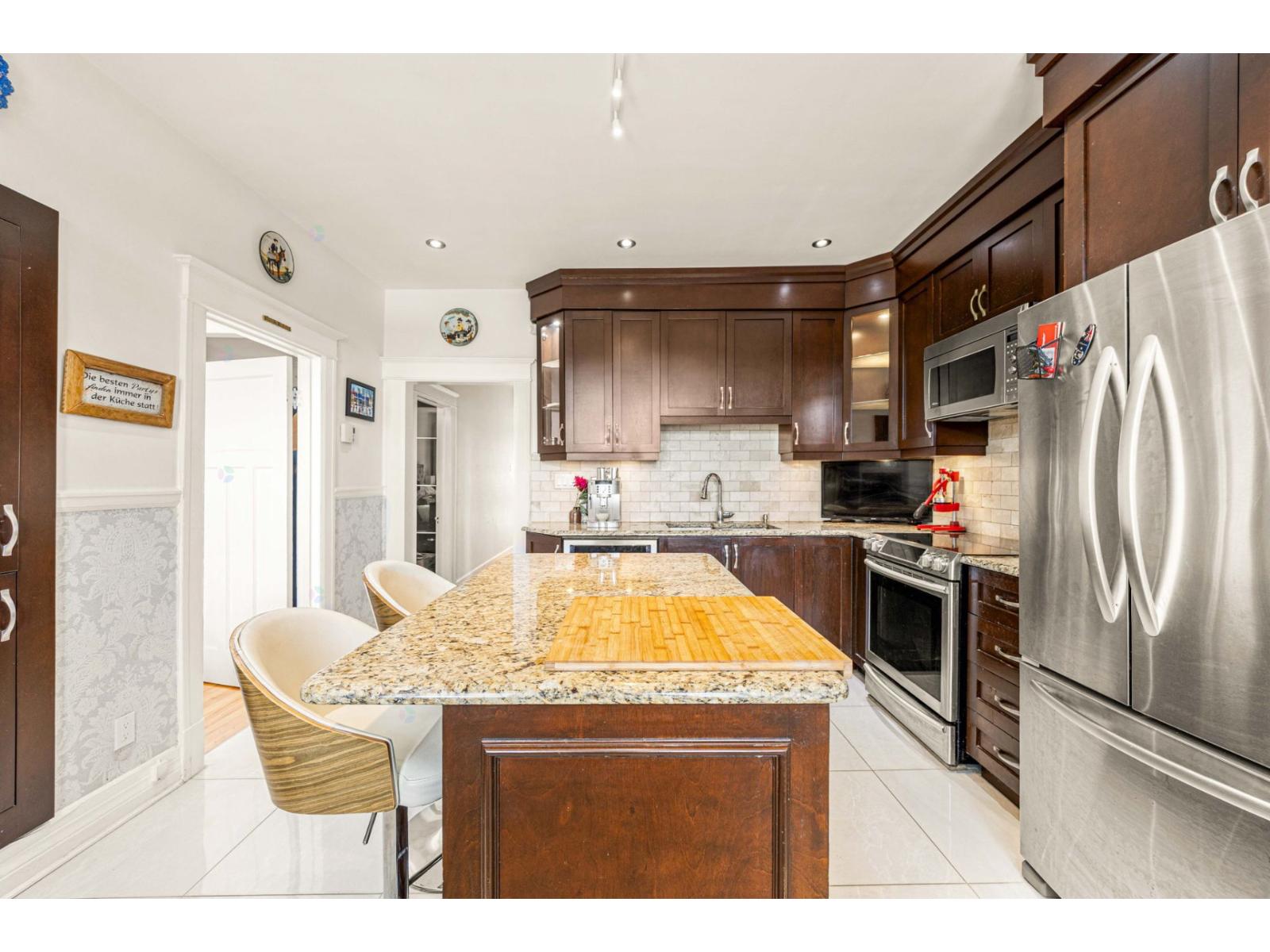 6814 Boul. St-laurent Property Photo 9