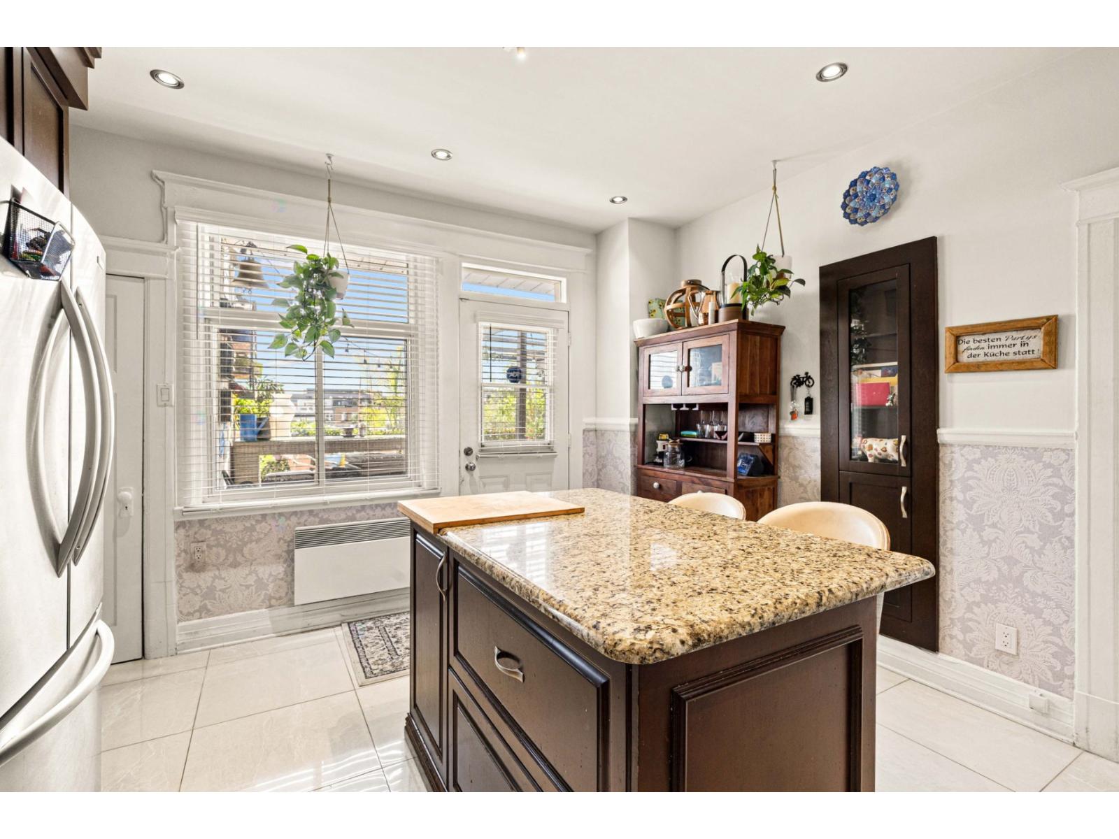 6814 Boul. St-laurent Property Photo 10
