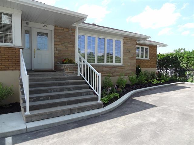 2953 Rue Dupras Property Photo 3