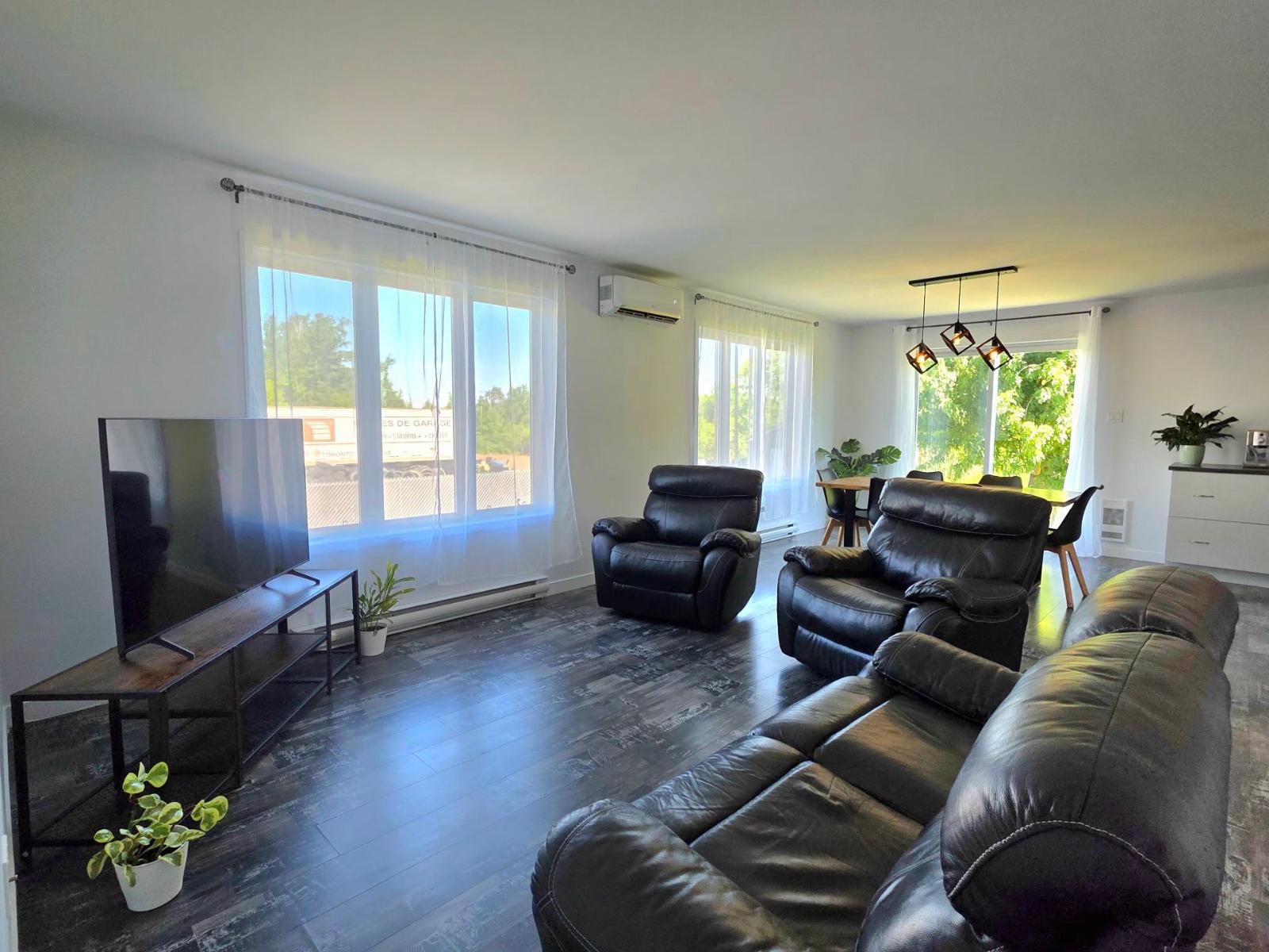 1406 Rue Principale Property Photo 16